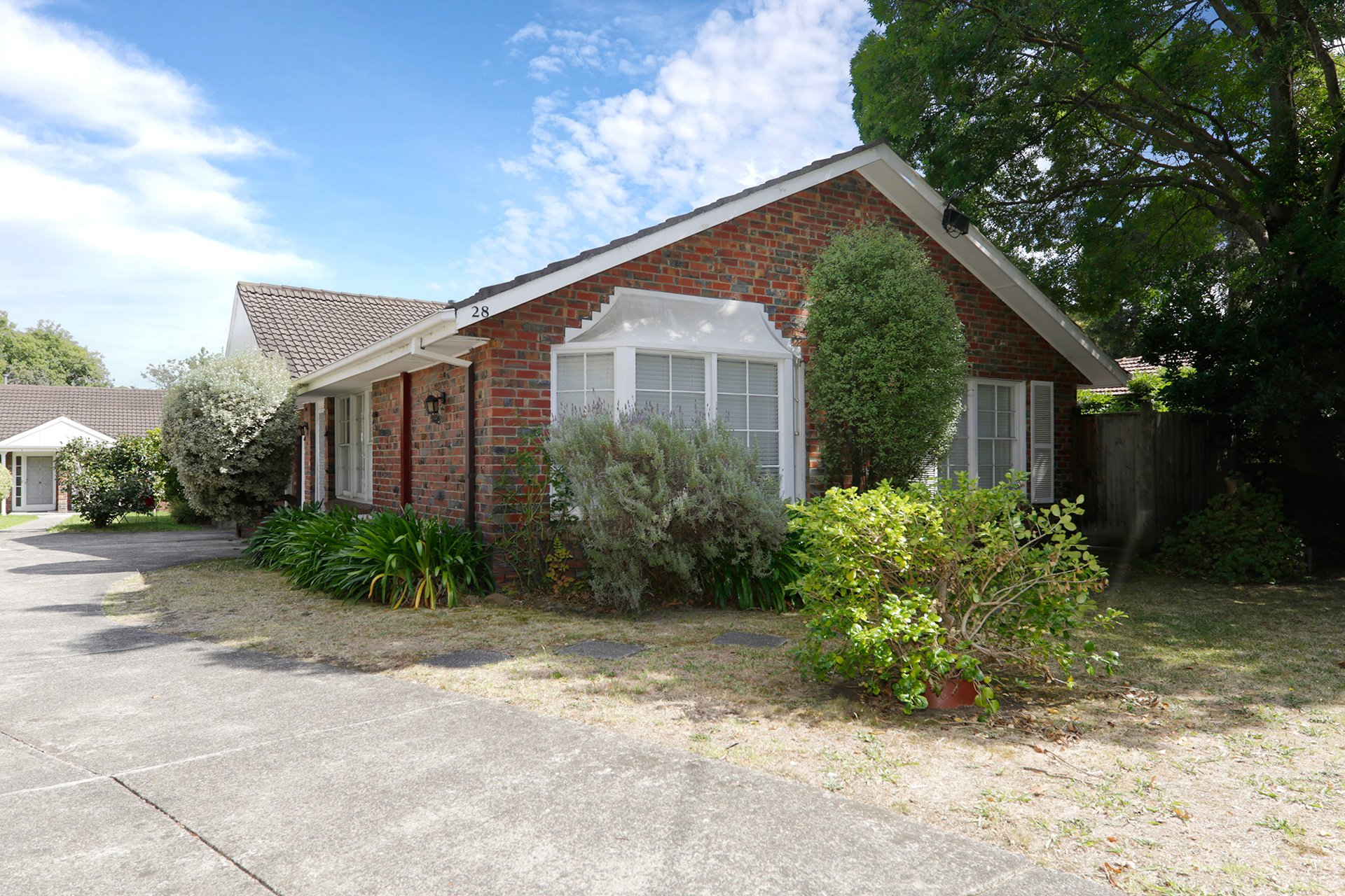 6/28 Main Street, Blackburn image 1
