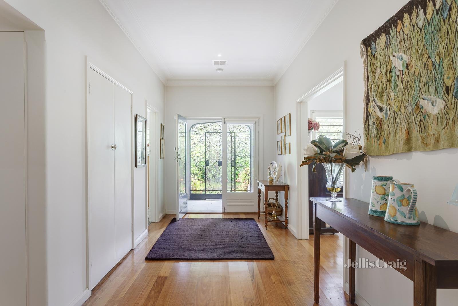629 Burke Road, Camberwell image 3