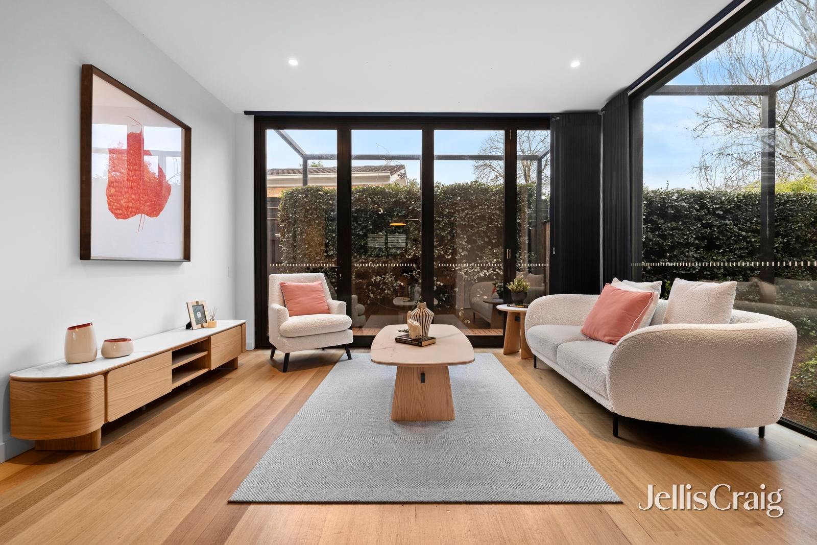 6/29 Salisbury Avenue, Blackburn image 2