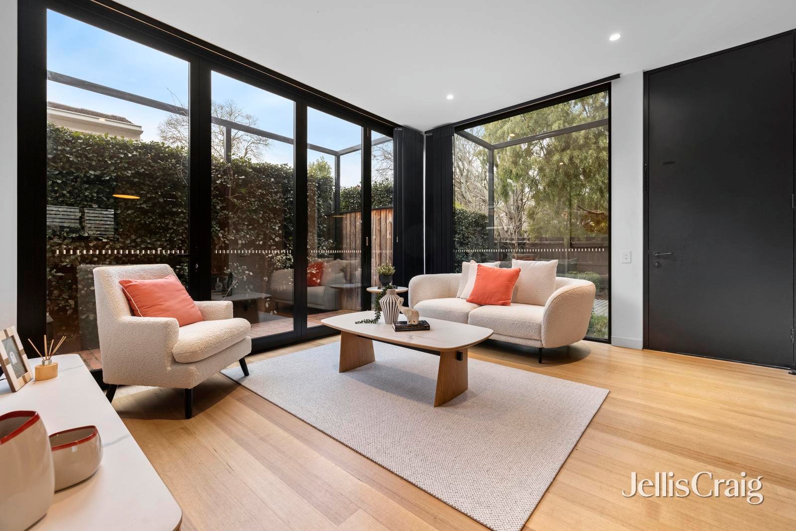 6/29 Salisbury Avenue, Blackburn image 3