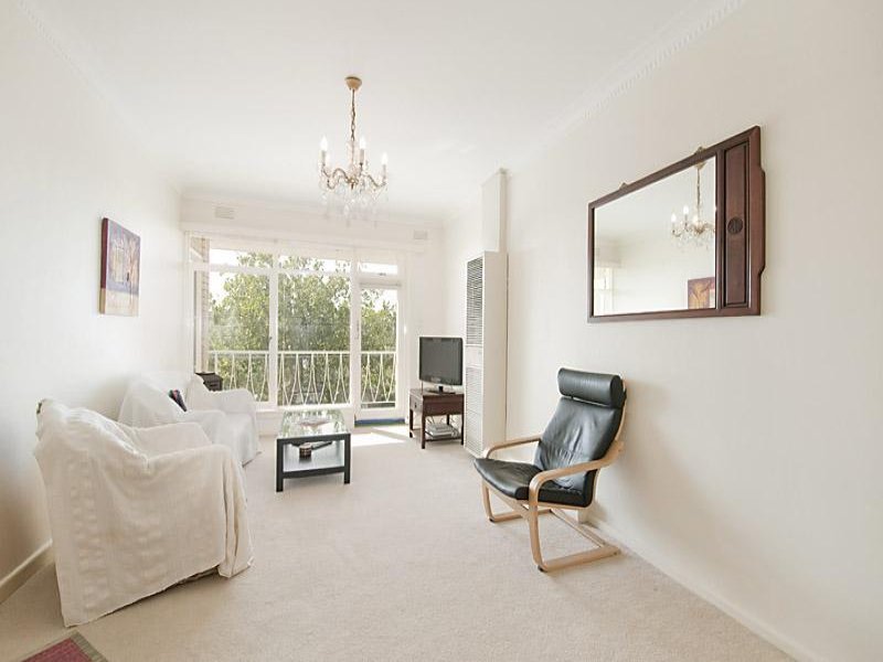 6/29 Weir Street, Balwyn image 1