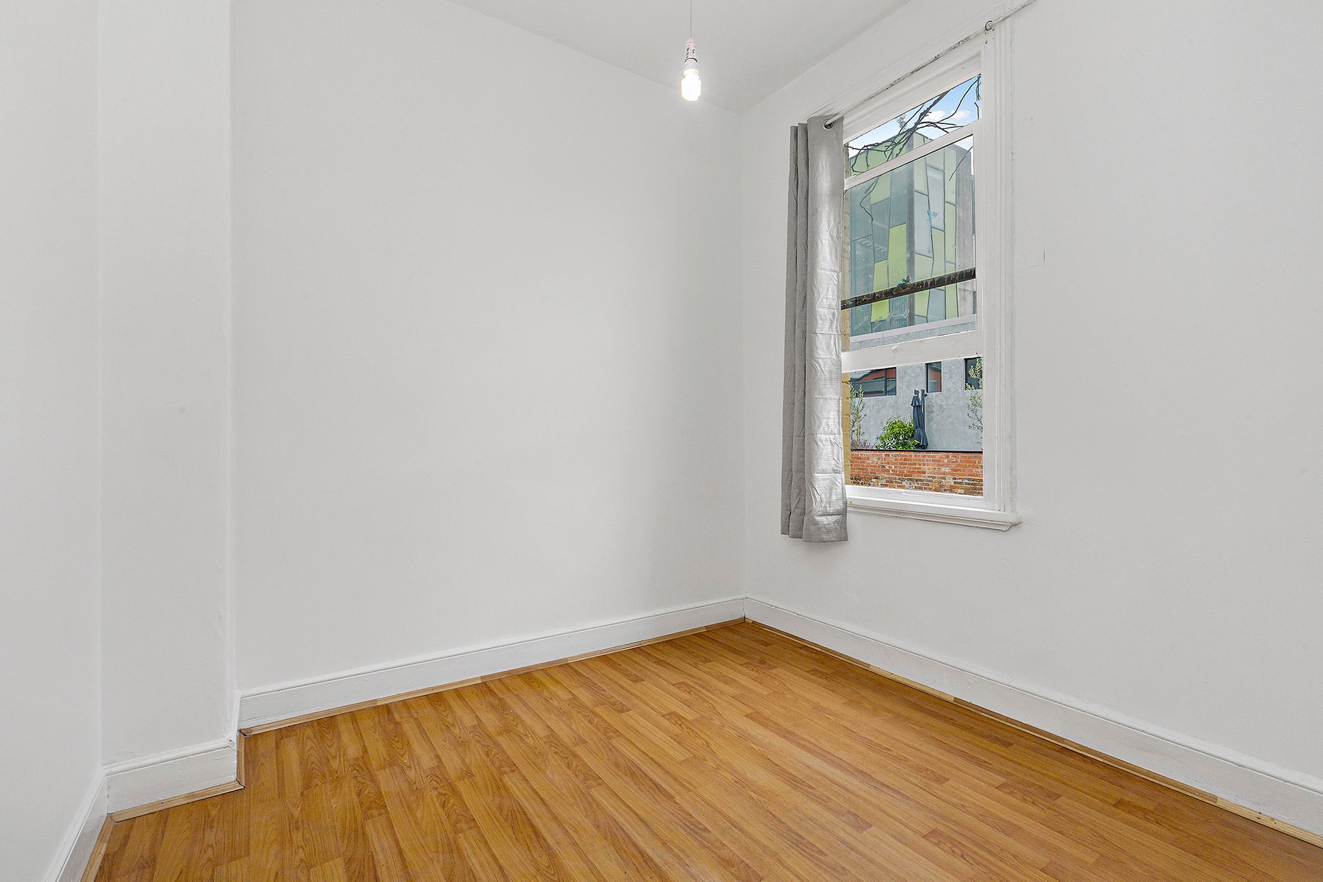 Property Gallery Thumbnail 4