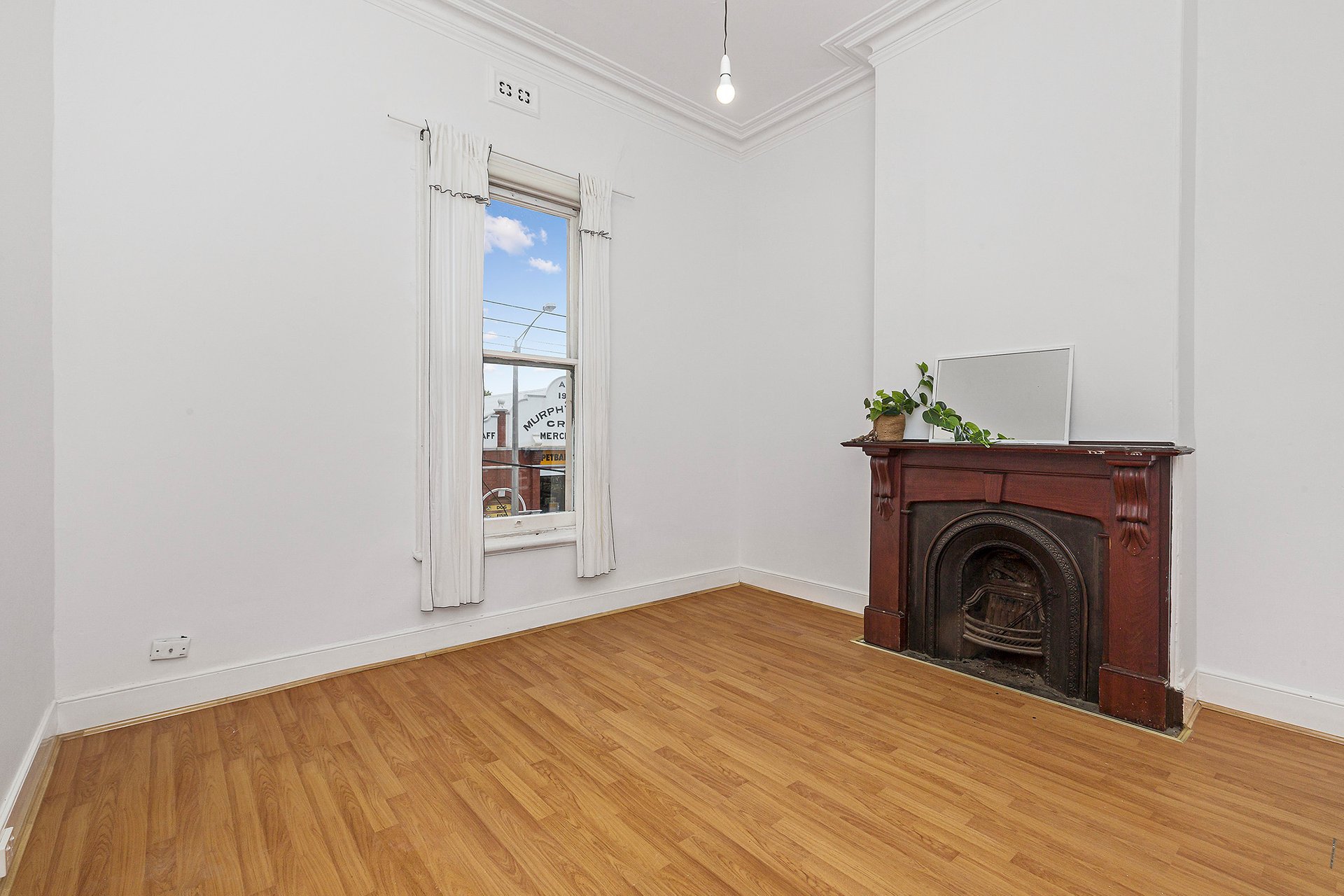 Property Gallery - Main Image