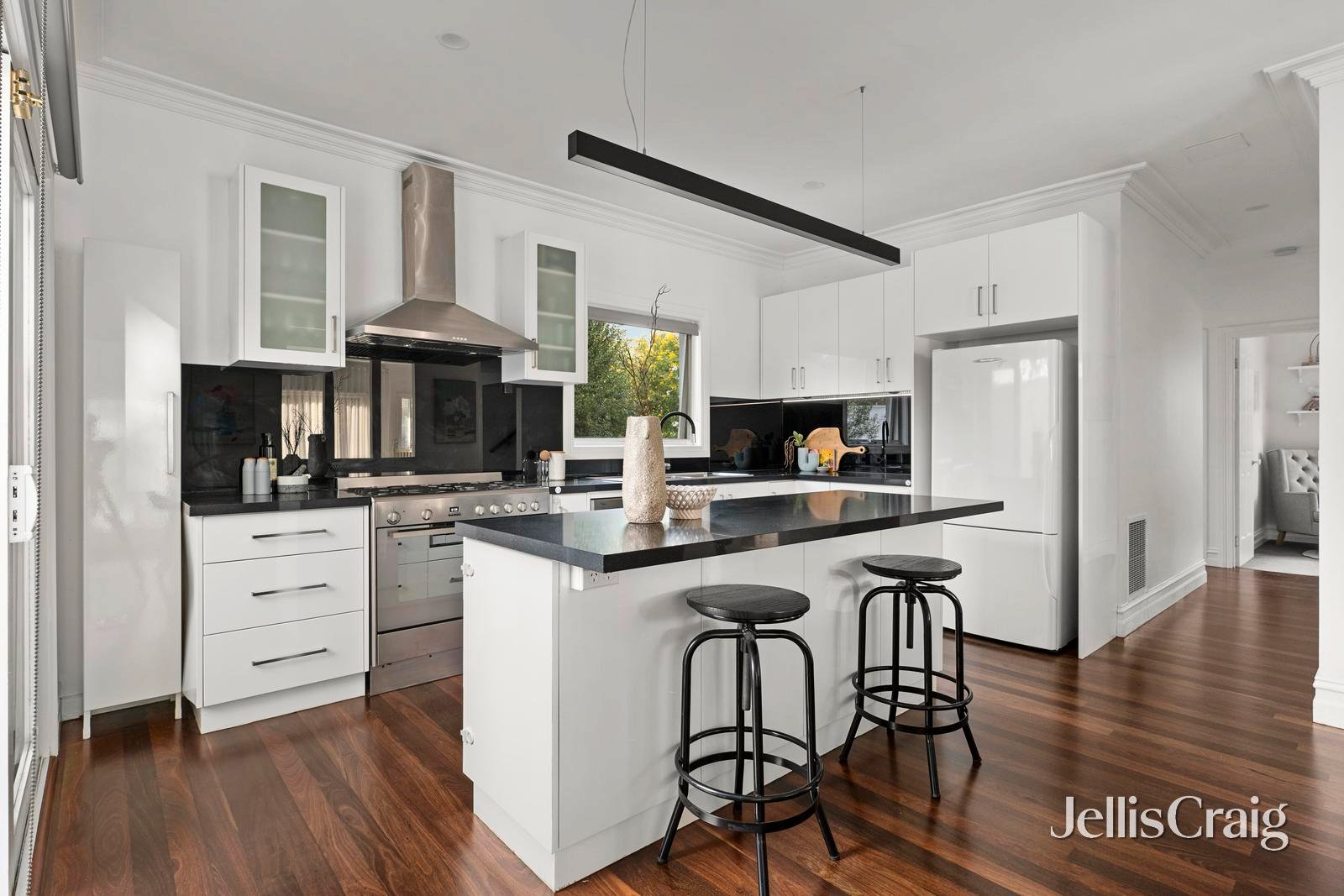 62A Beard Street, Eltham image 5