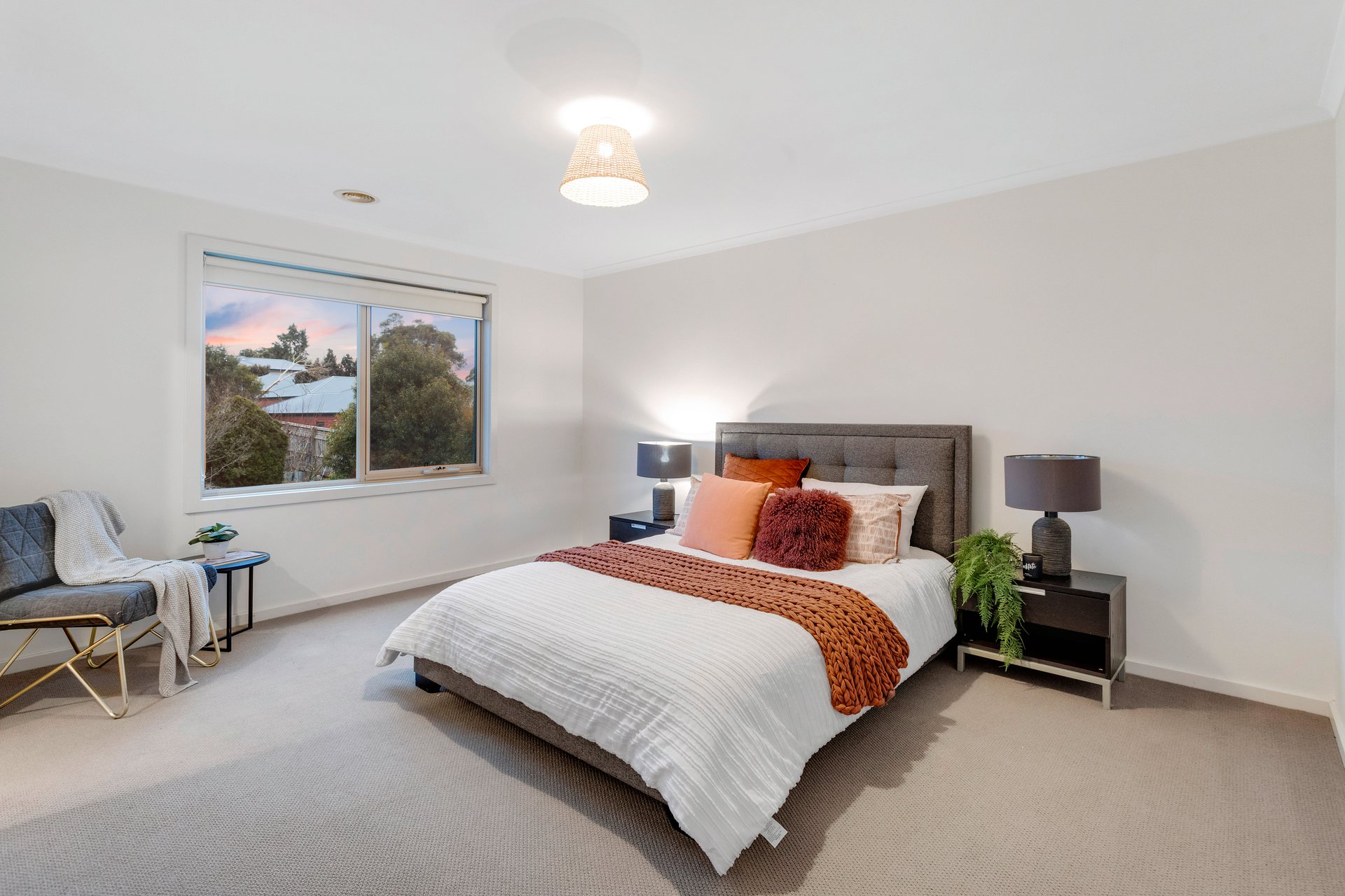 Property Gallery Thumbnail 5