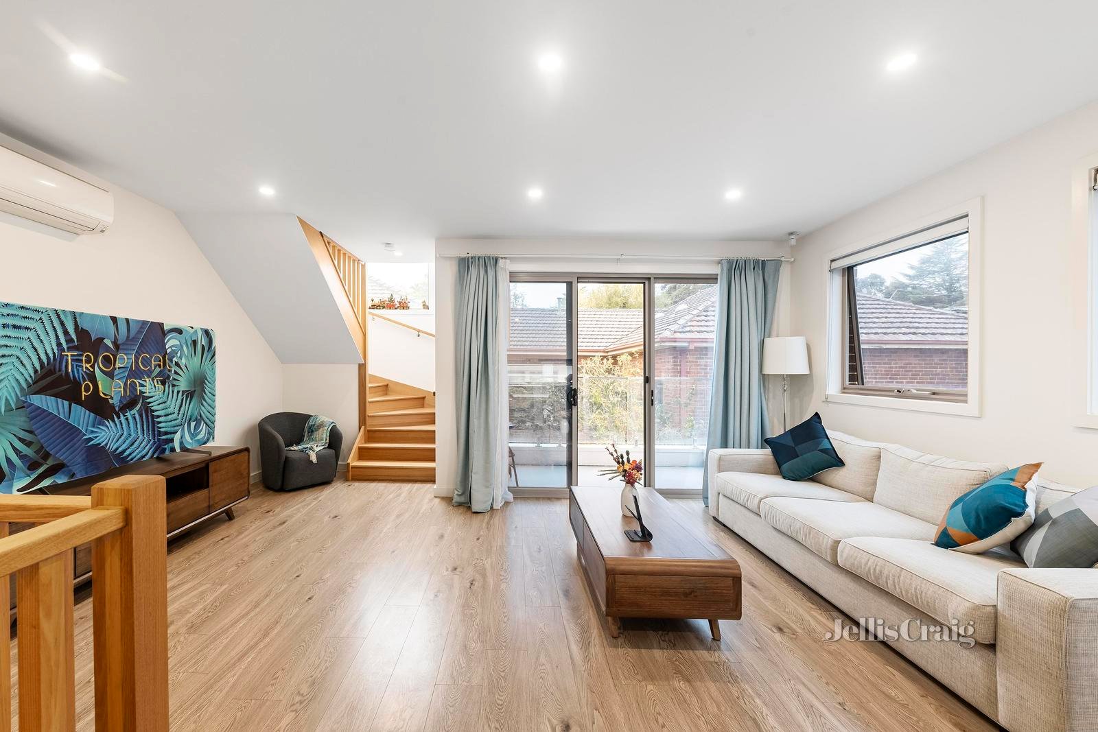 6/2B Oliver Street, Ringwood image 3