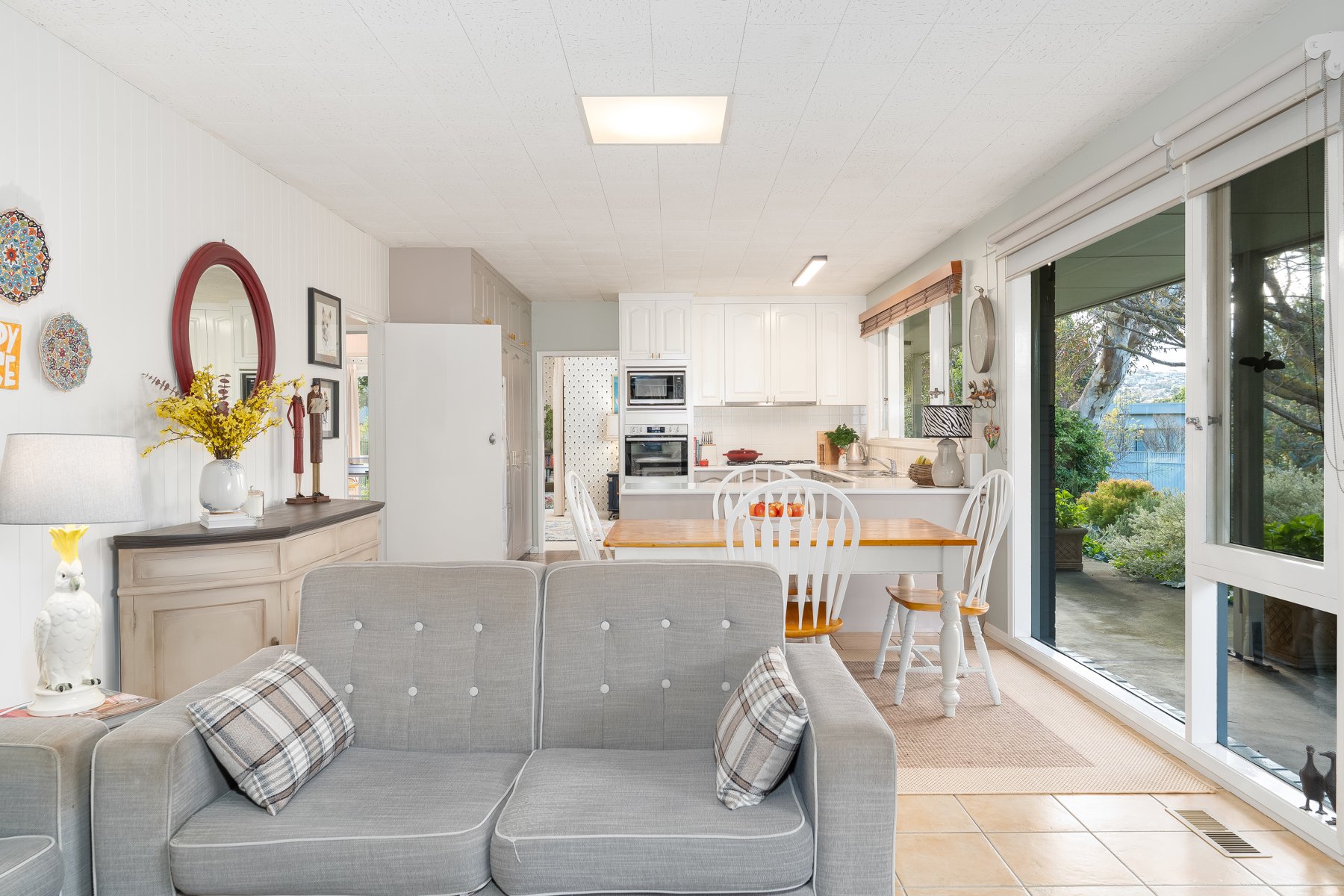 63-65 South Valley Road, Highton image 3