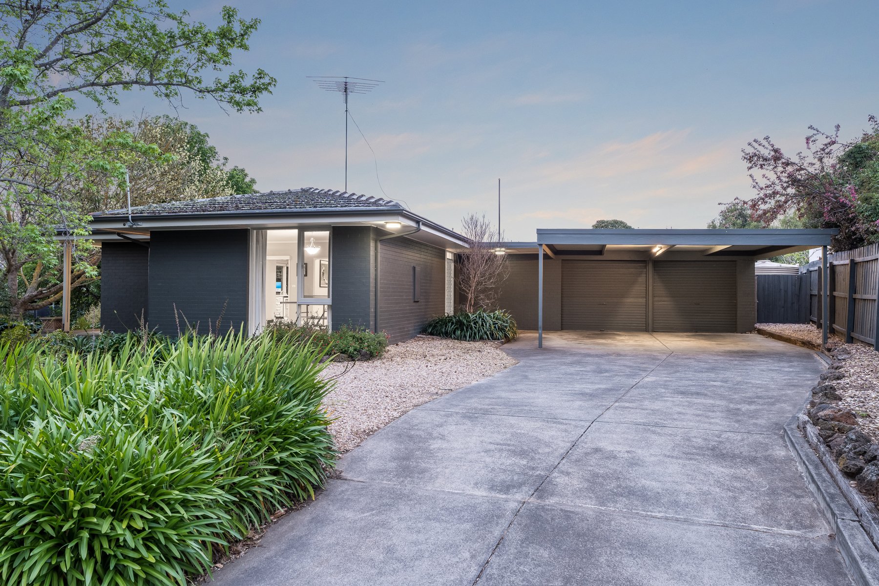 63-65 South Valley Road, Highton image 17
