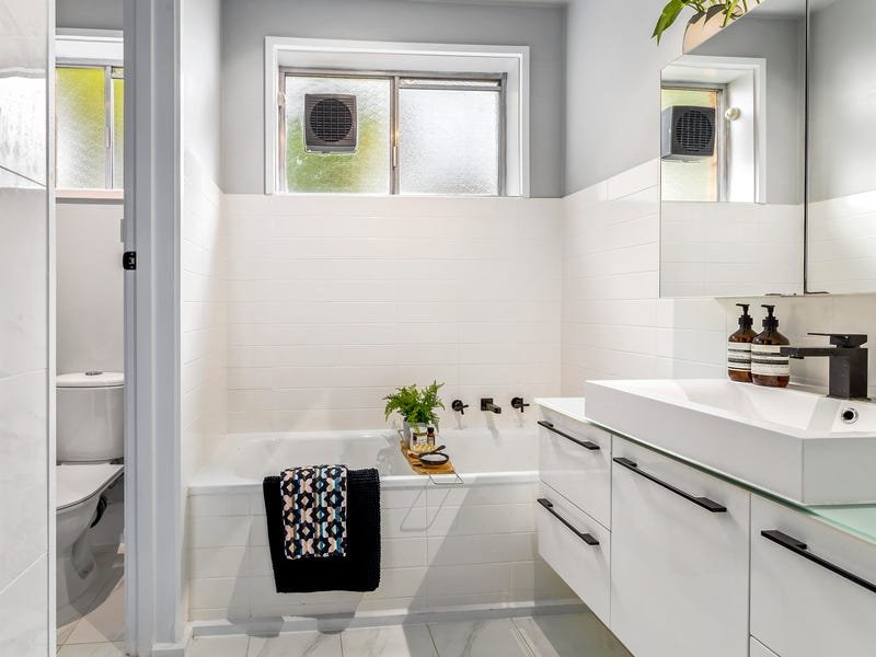 Property Gallery Thumbnail 7