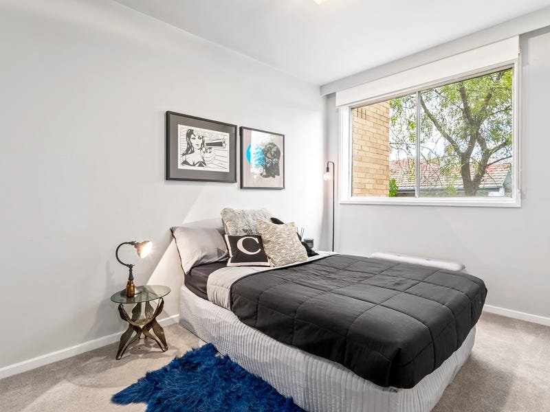 Property Gallery Thumbnail 8