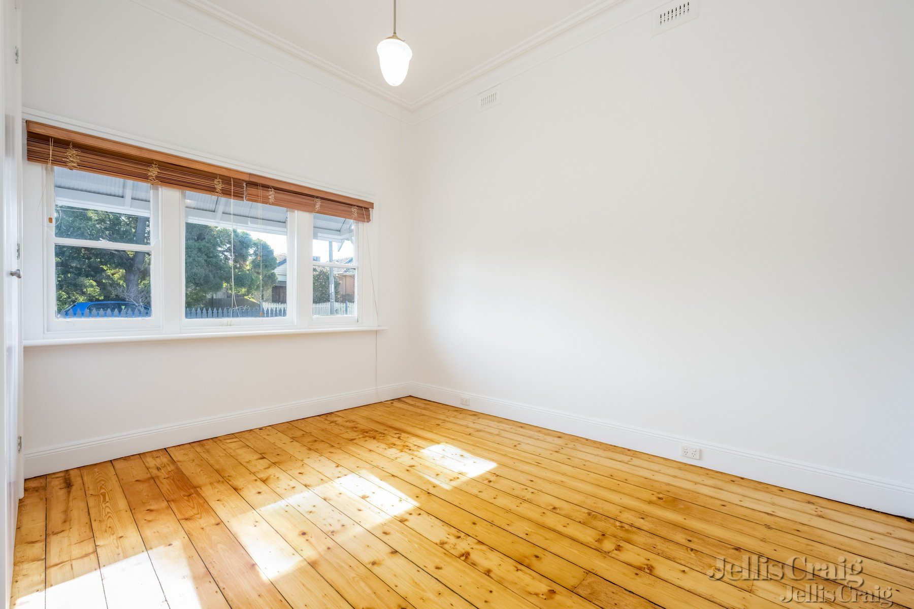 63 Ballantyne Street, Thornbury image 4