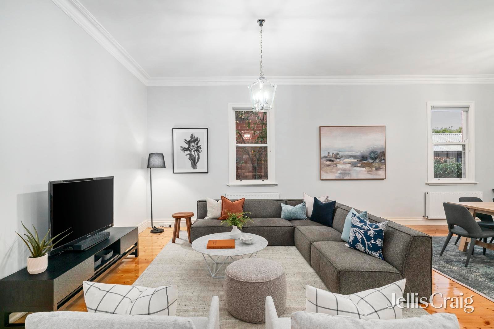 63 Barton Street, Surrey Hills image 6
