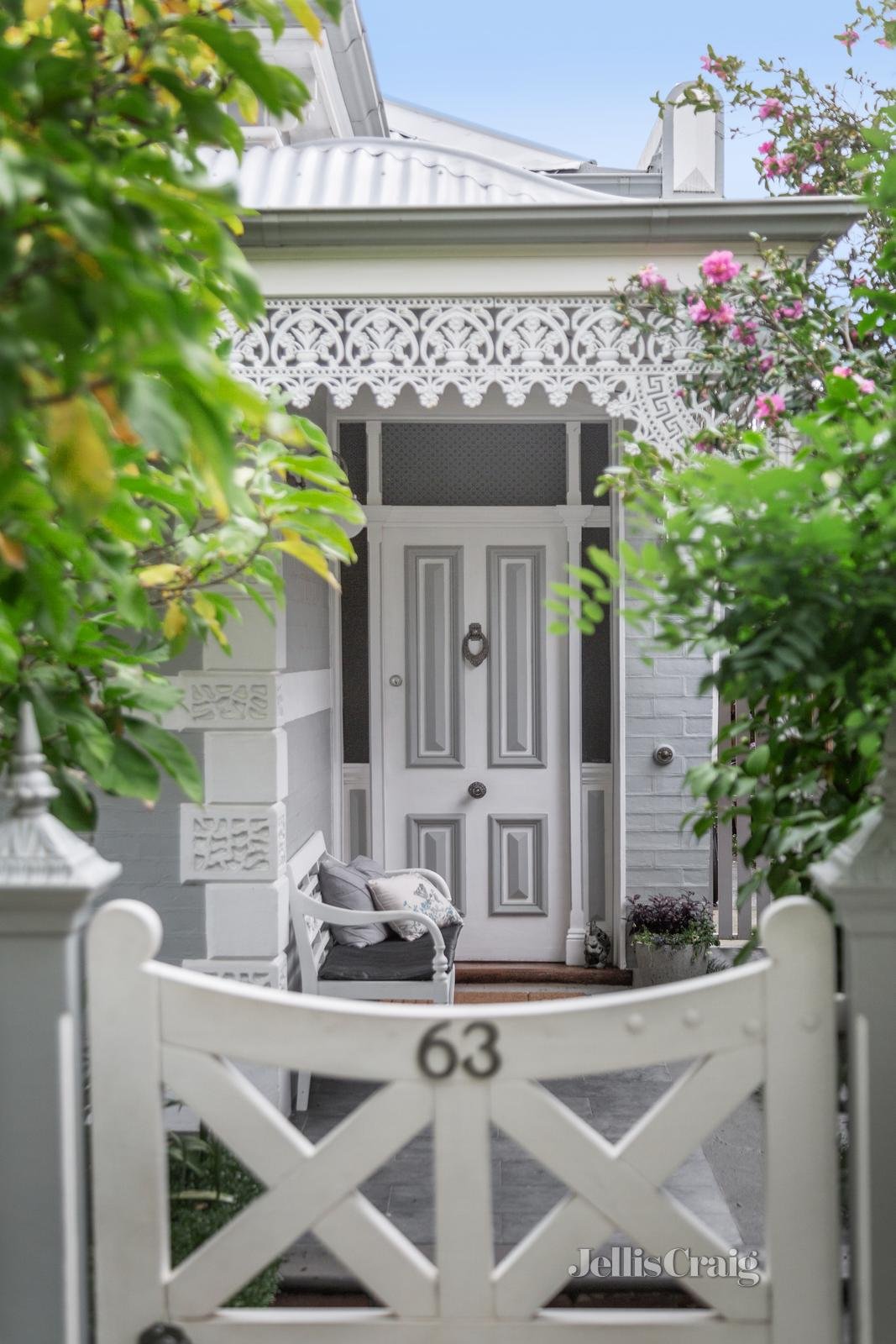 63 Barton Street, Surrey Hills image 2