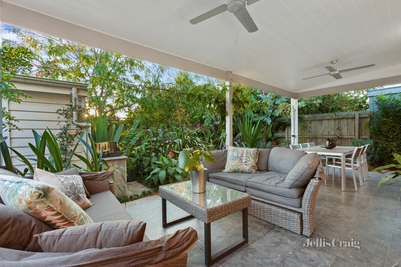 63 Barton Street, Surrey Hills image 8