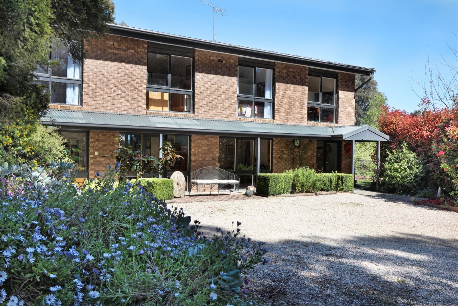 Property Gallery Thumbnail 23