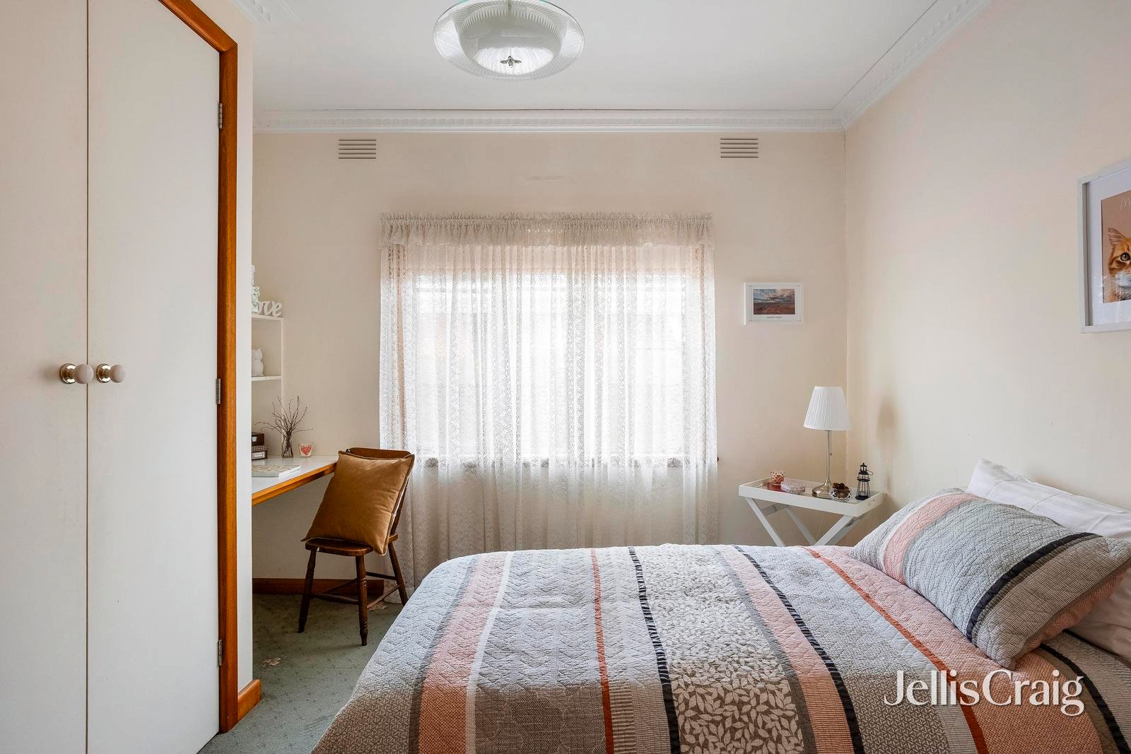 63 Botha Avenue, Reservoir image 10