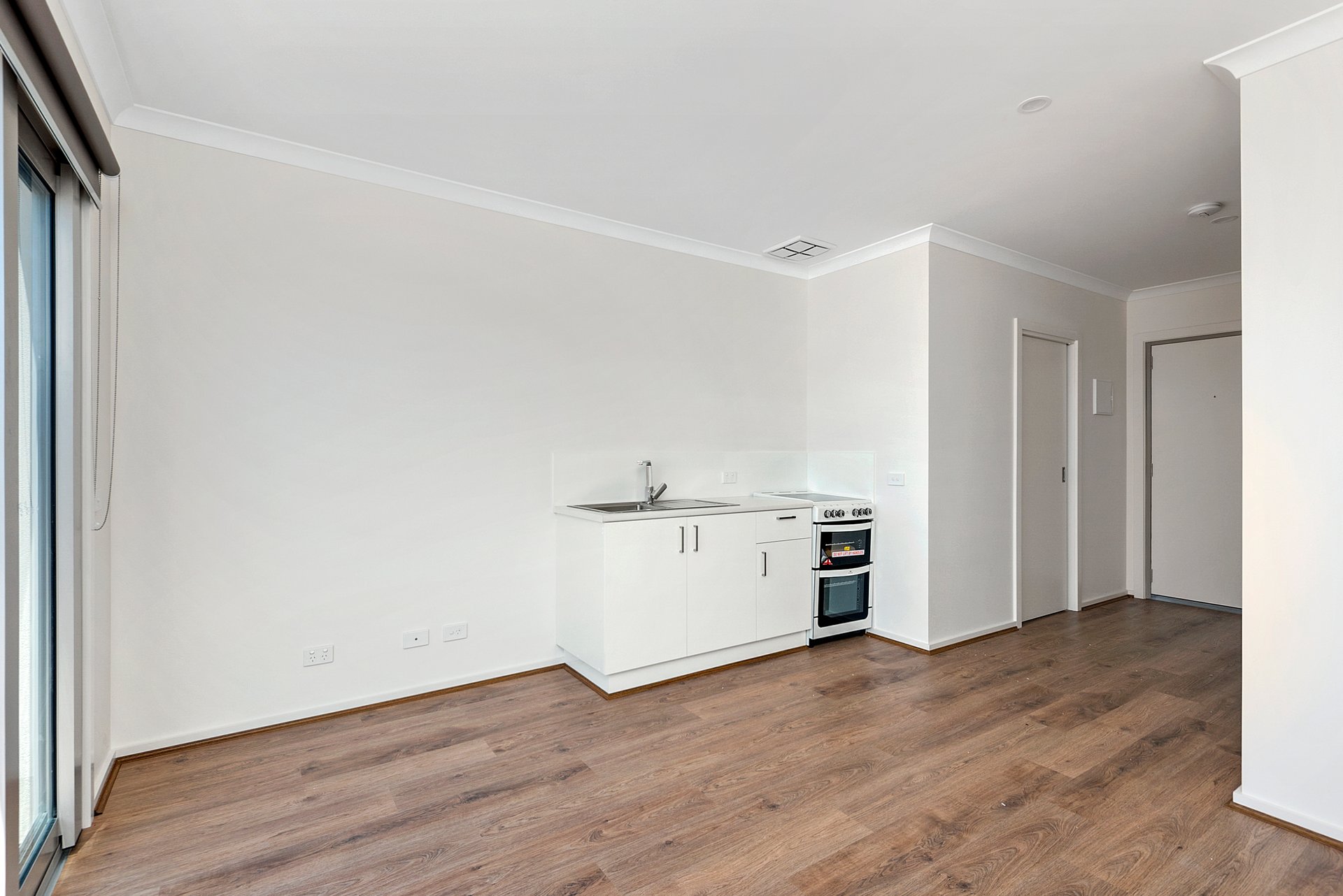 6 / 3 Burns Street FRANKSTON