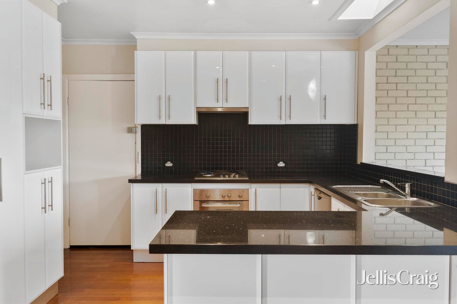 63 Caroline Drive, Templestowe&nbsp;Lower image 3