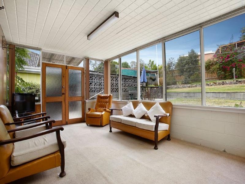 63 Clifton Street, Balwyn North image 5