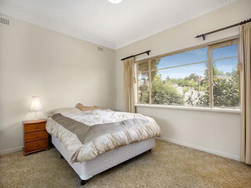 63 Clifton Street, Balwyn North image 6