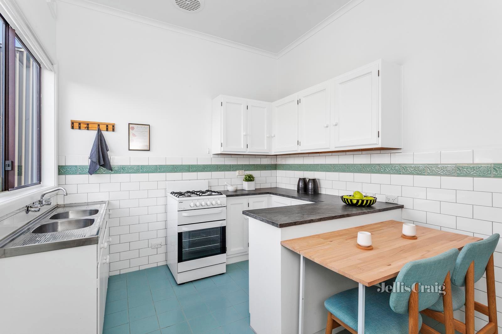 63 Collett Street, Kensington image 5