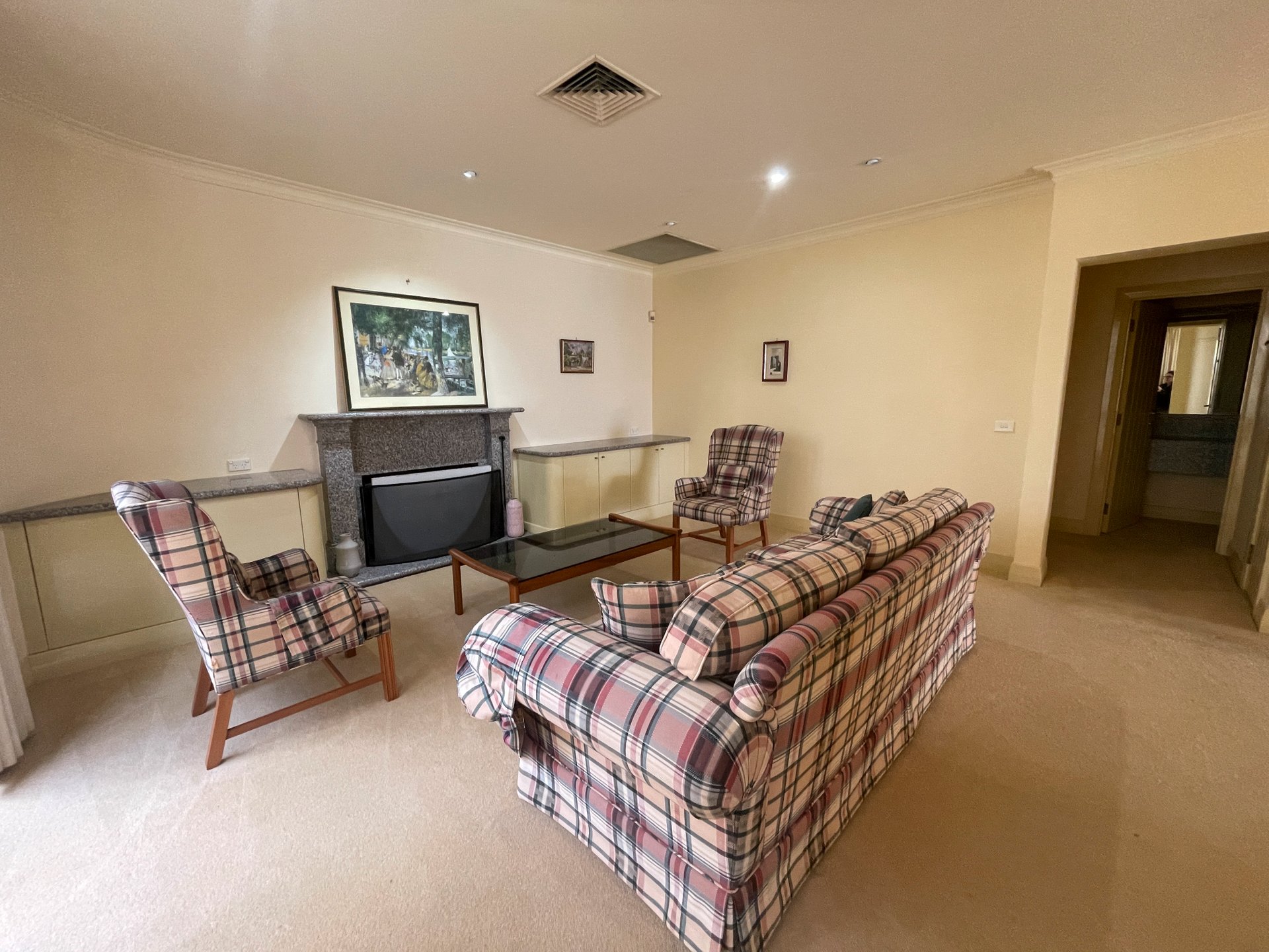 63 Eastern Beach Road, Geelong image 8