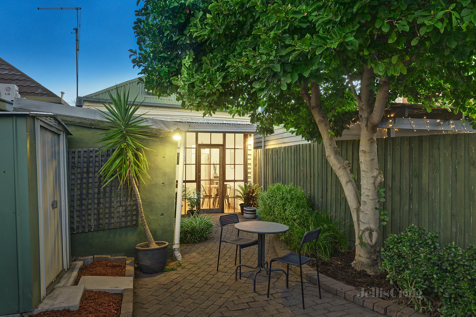 63 Evans Street, Brunswick image 4