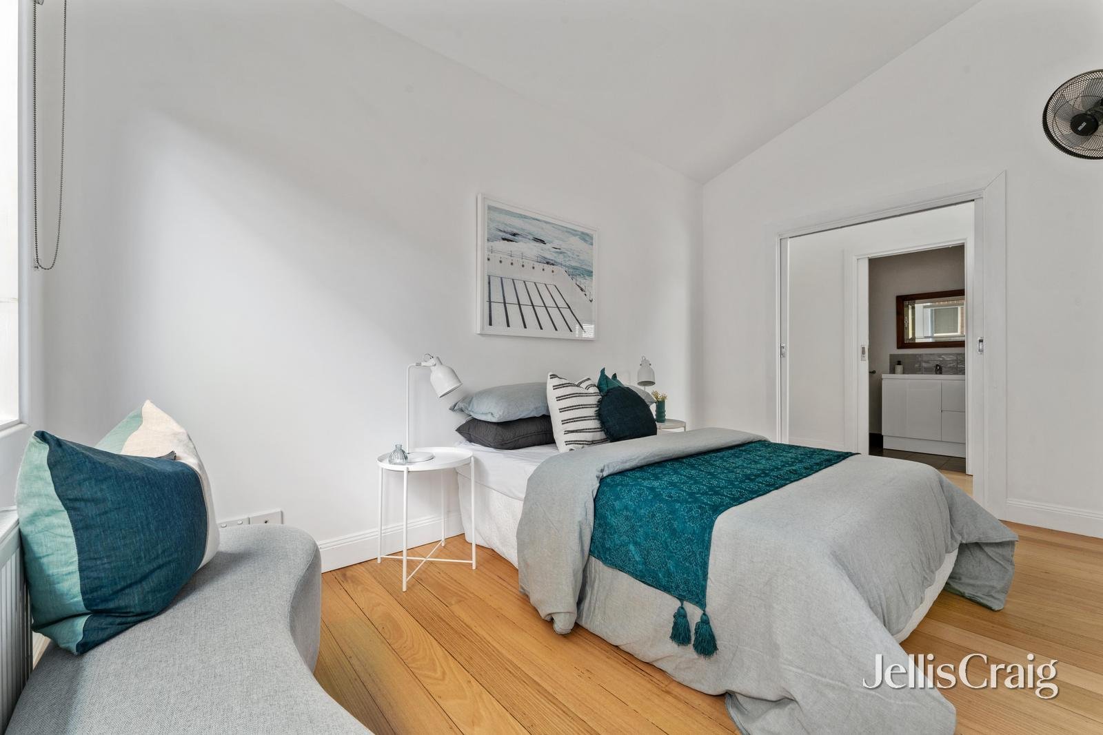 63 Gordon Street, Newport image 10