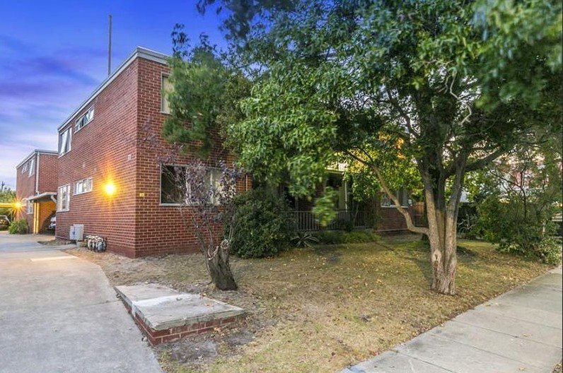 6/3 Halstead Street, Caulfield North image 7