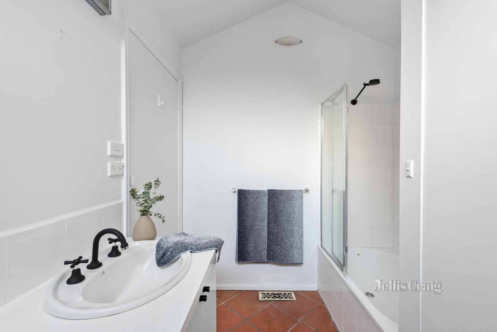 63 Heath Street, Port Melbourne image 8