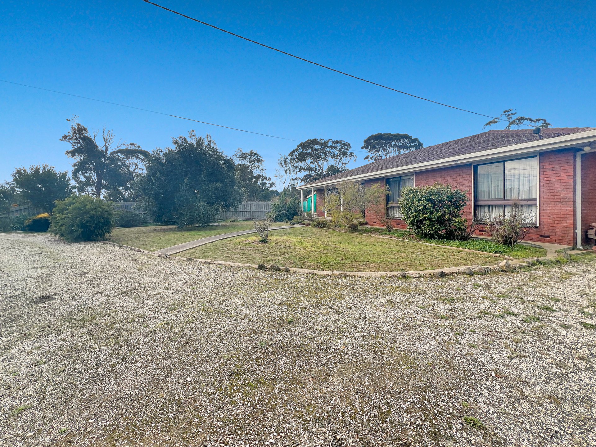63 Helms Street, Newcomb image 2