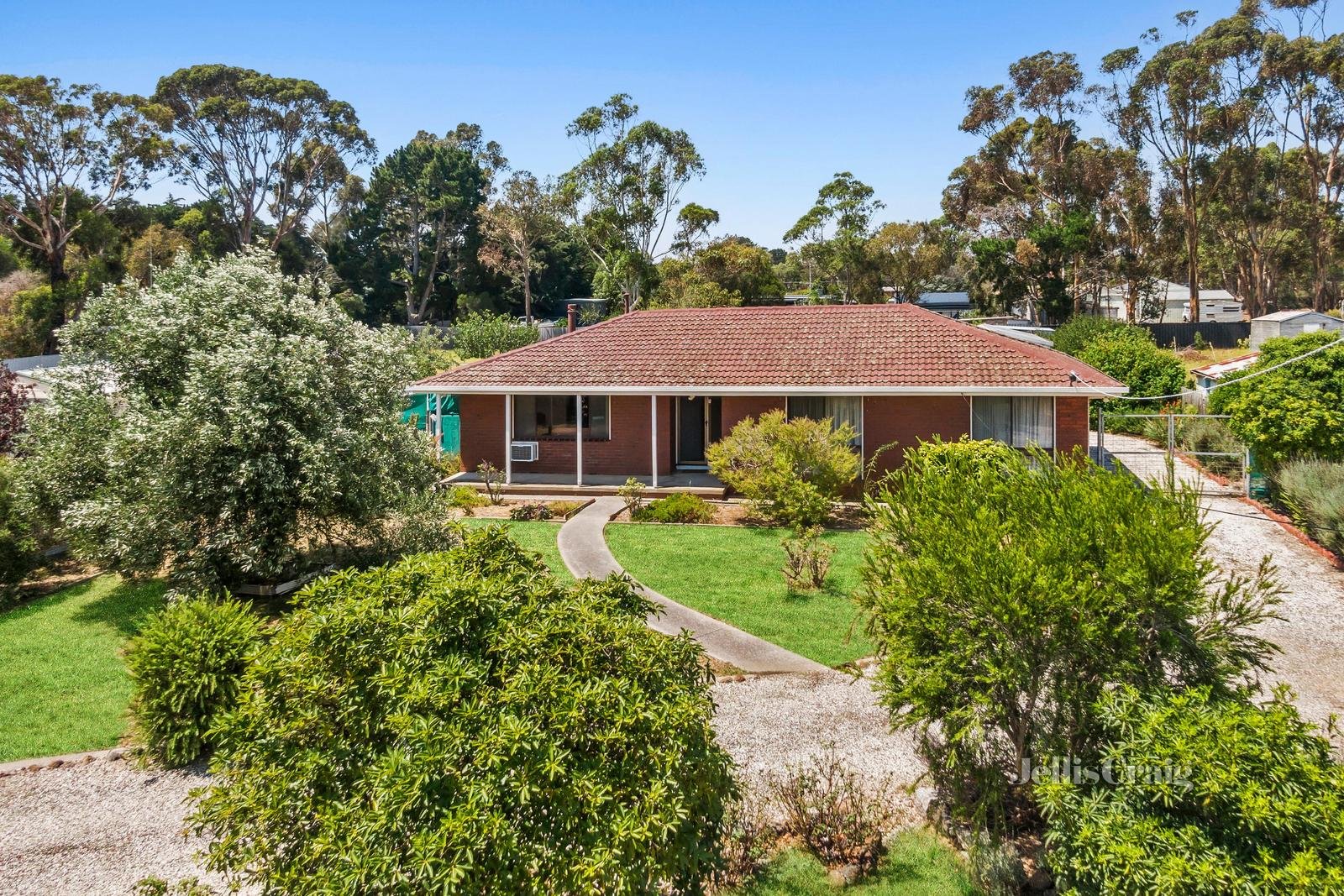 63 Helms Street, Newcomb image 2