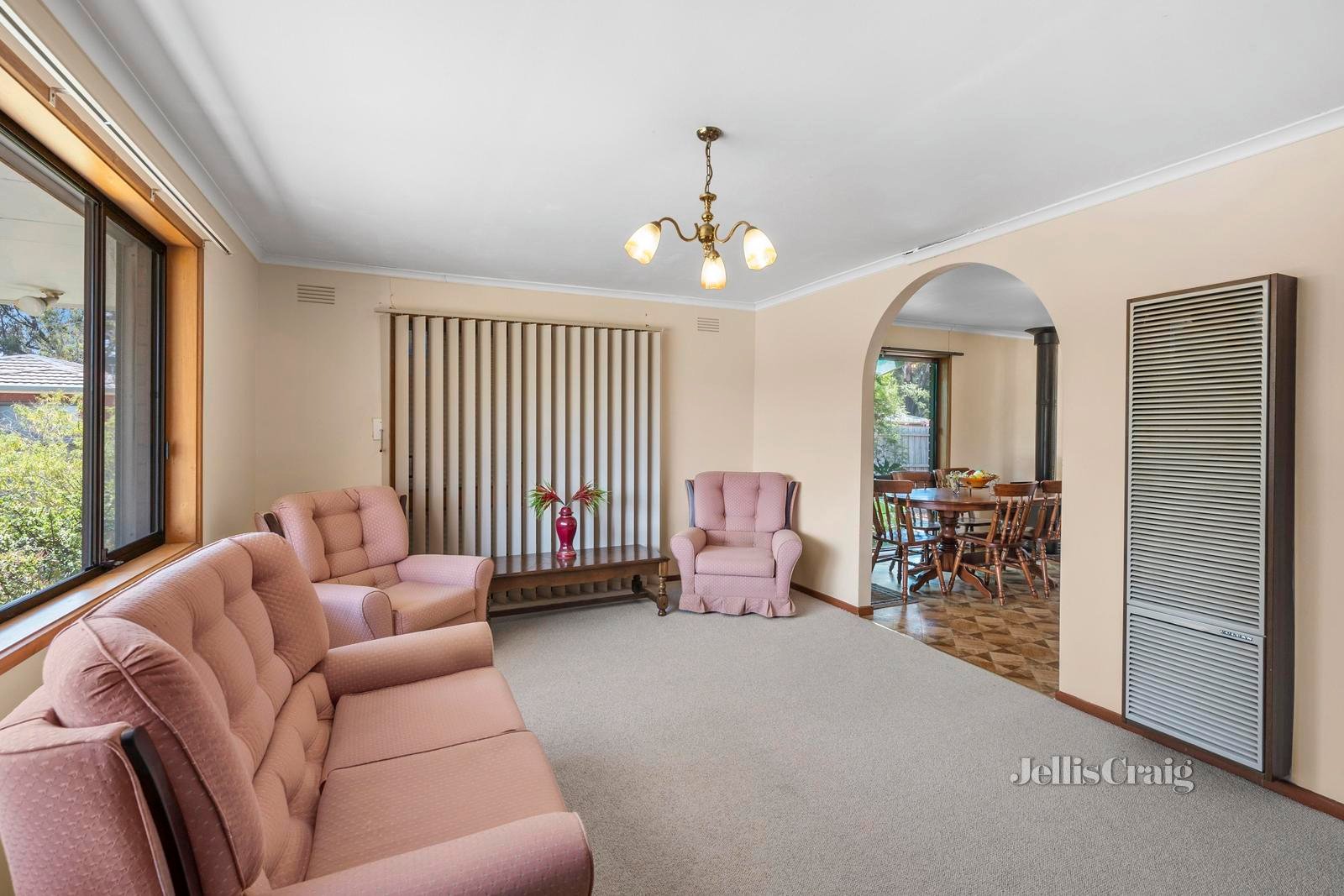 63 Helms Street, Newcomb image 4