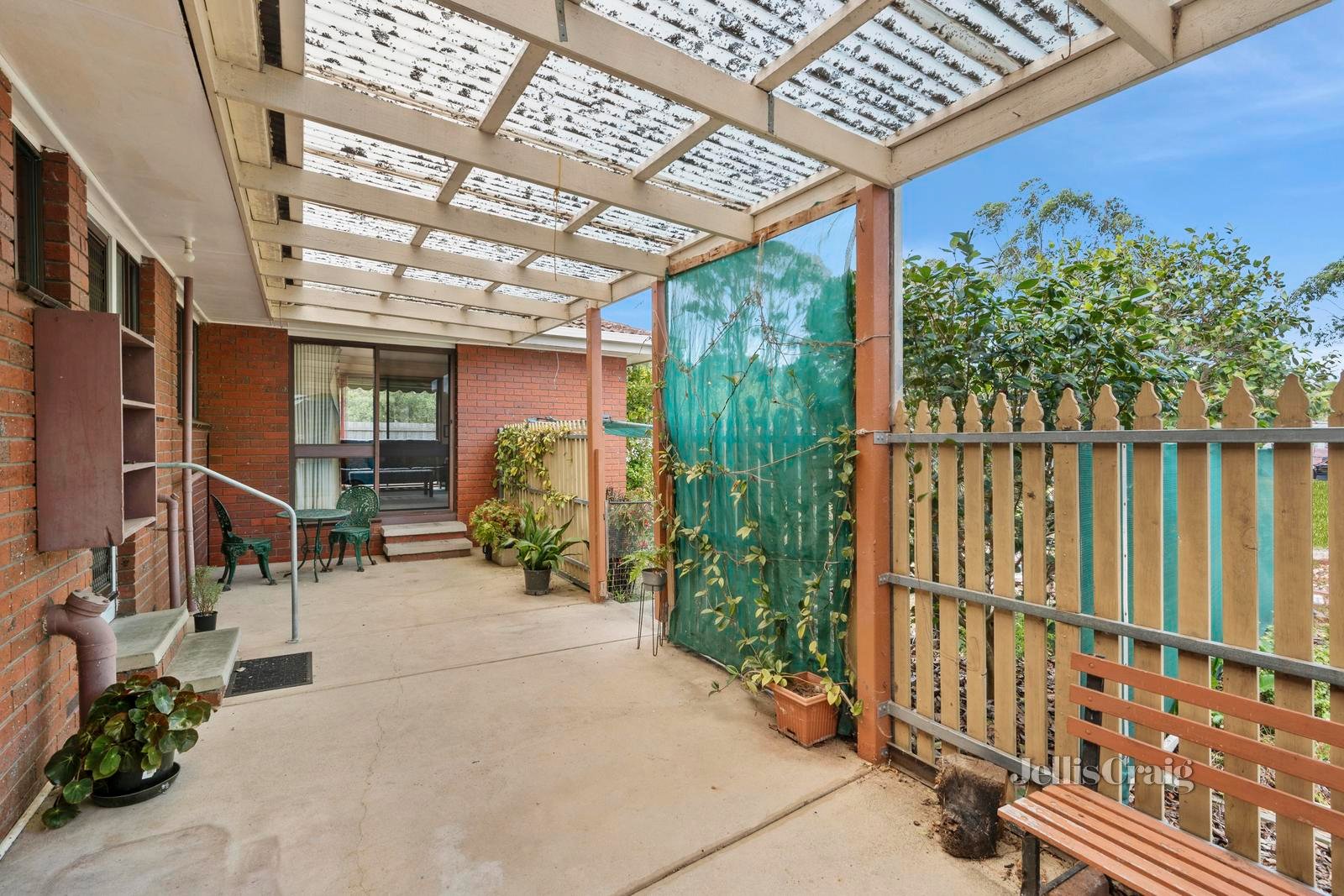 63 Helms Street, Newcomb image 7