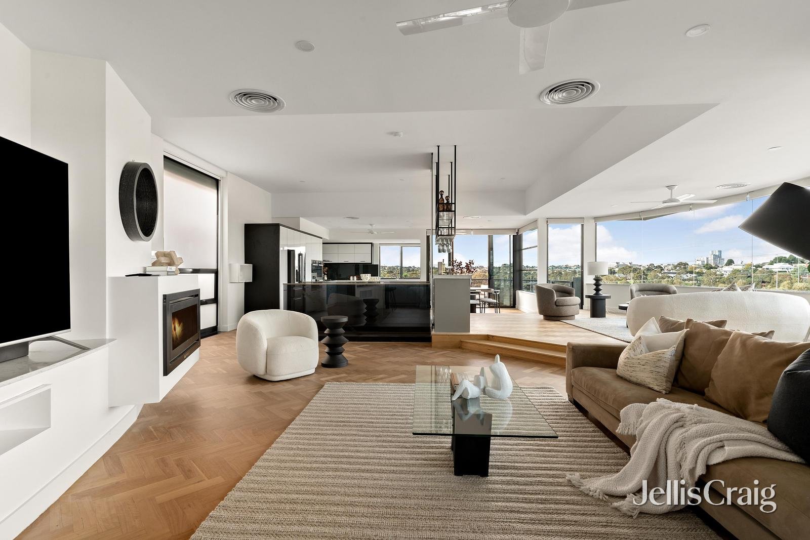 6/3 Hillside Crescent, Maribyrnong image 6