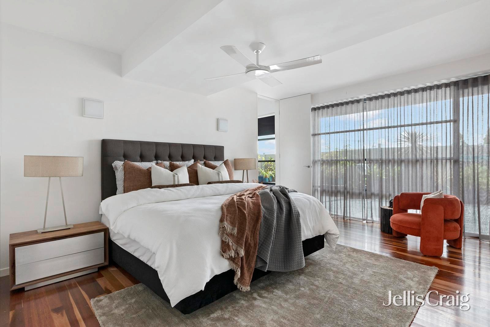 6/3 Hillside Crescent, Maribyrnong image 10