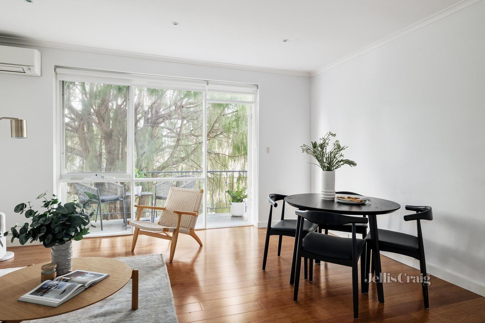 6/3 Hope Street, Glen Iris image 3