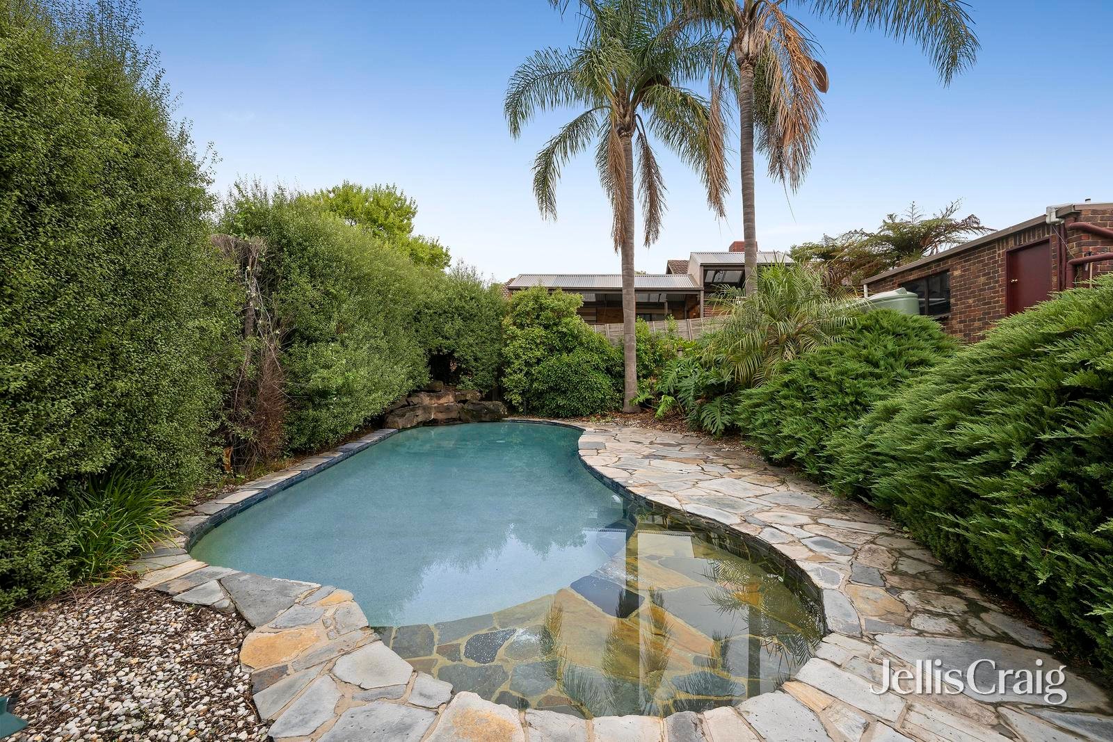 63 Landscape Drive, Mooroolbark image 1