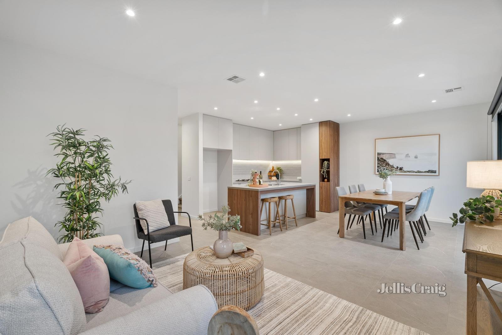 63 Lords Avenue, Mulgrave image 5
