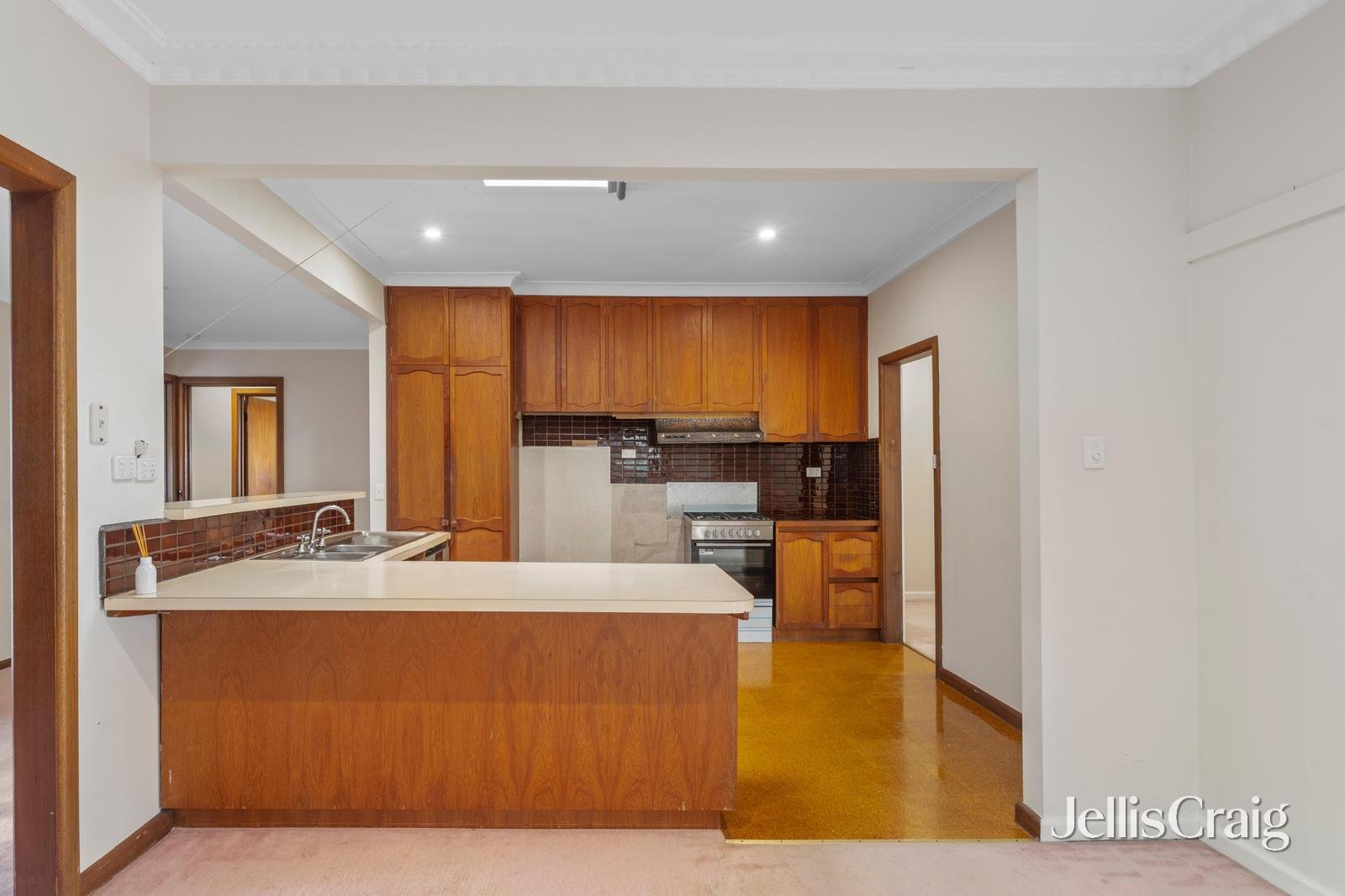 63 Monash Avenue, Balwyn image 6