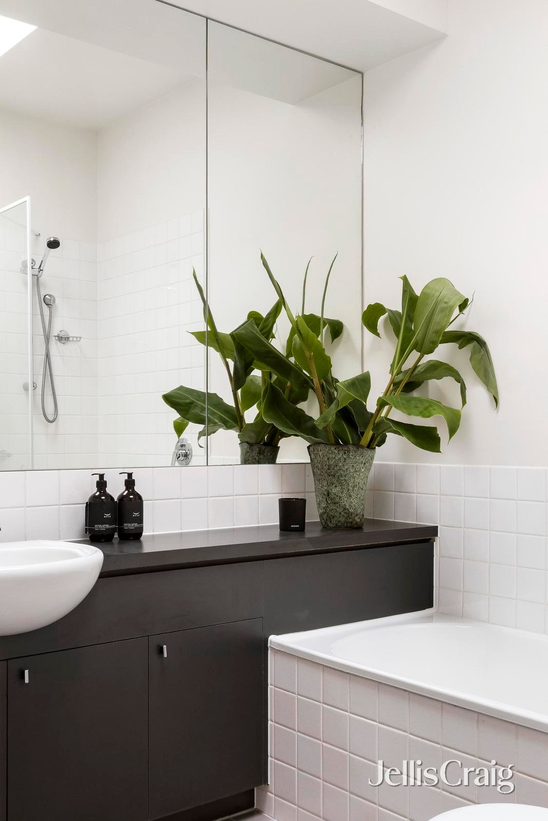 63 Napier Street, South&nbsp;Melbourne image 12