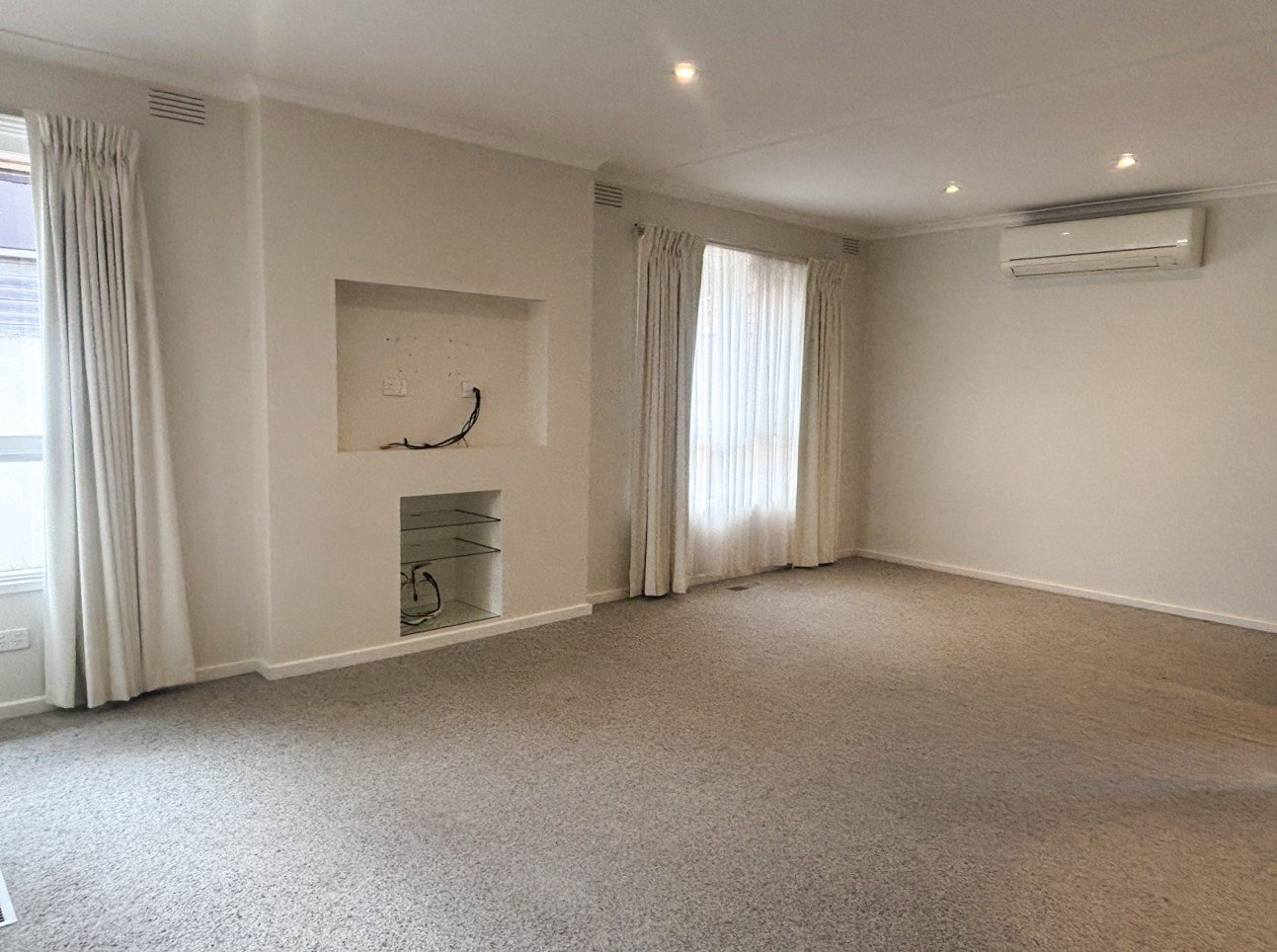 63 Orchard Grove, Blackburn&nbsp;South image 2