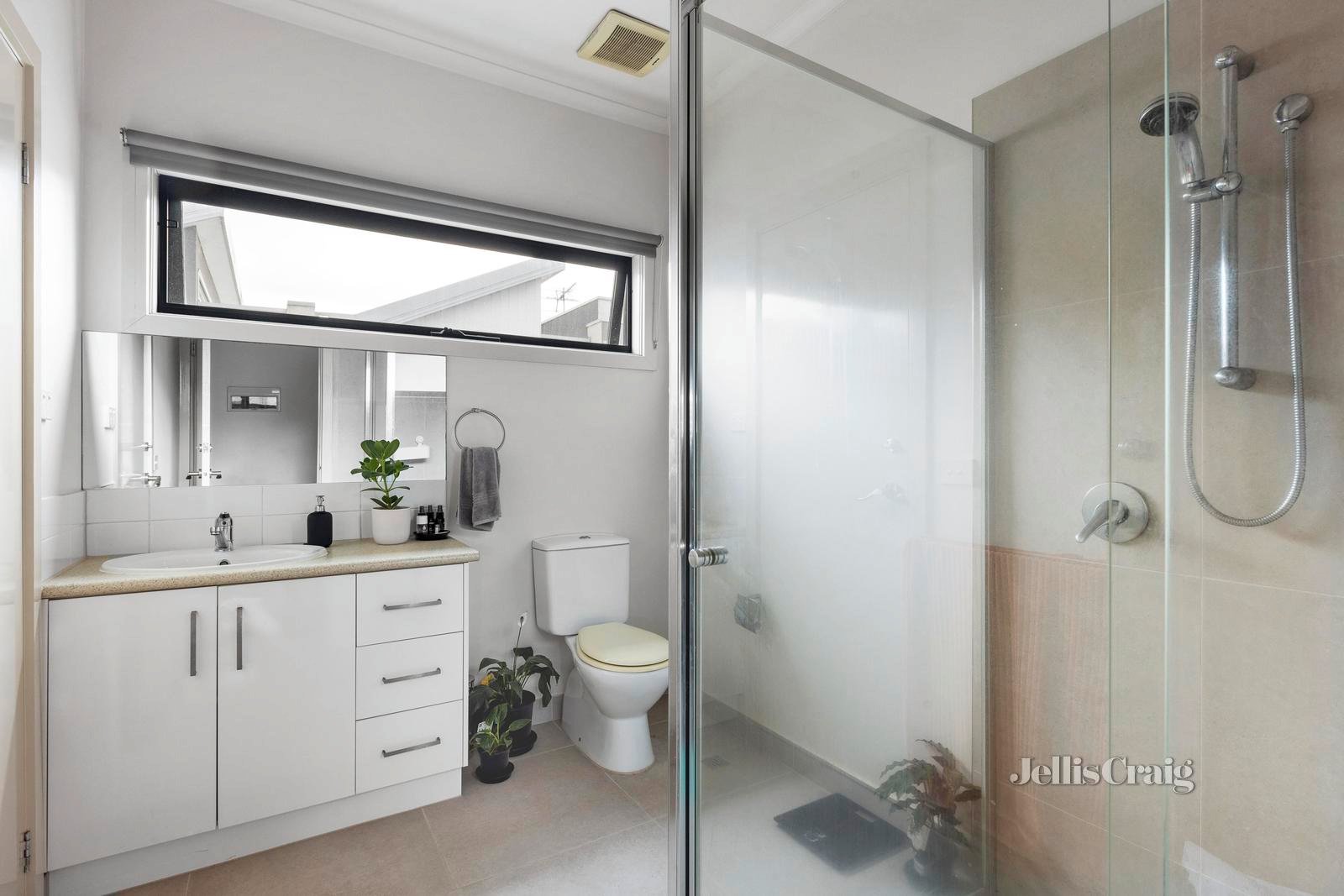 6/3 Orr Street, Heidelberg Heights image 7