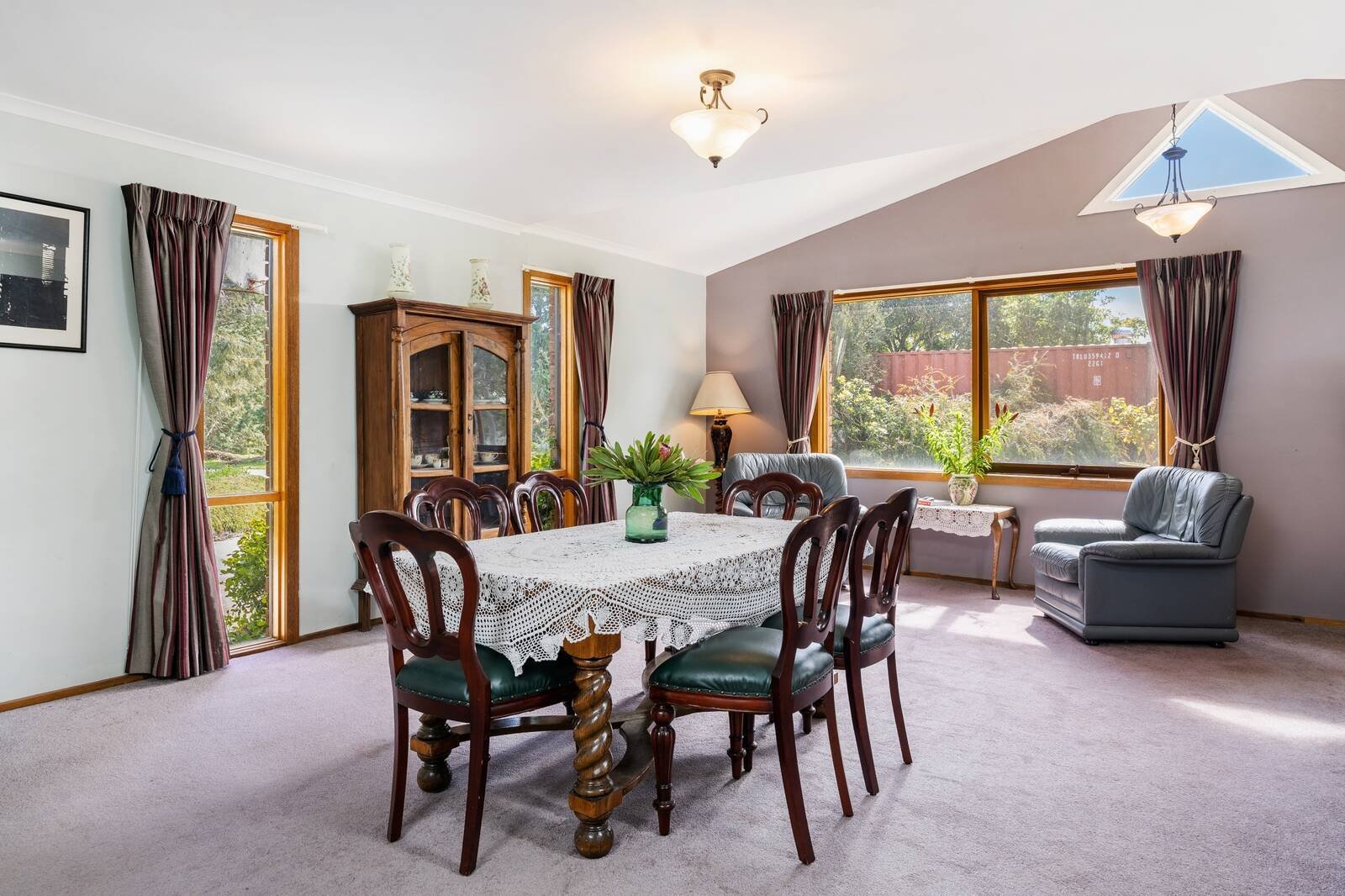 Property Gallery Thumbnail 4