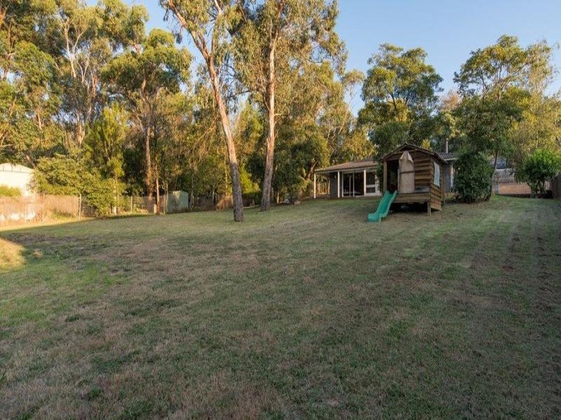 63 Pine Road, Mooroolbark image 15