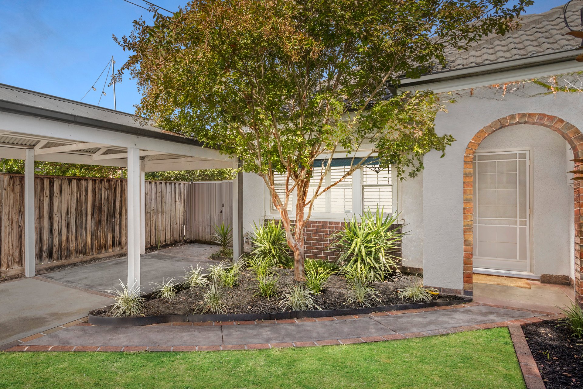 Property Gallery - Main Image