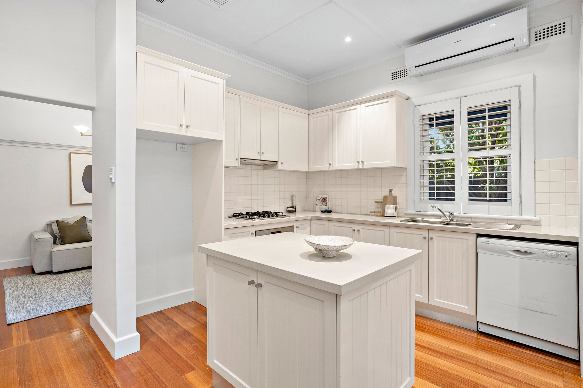 Property Gallery Thumbnail 7