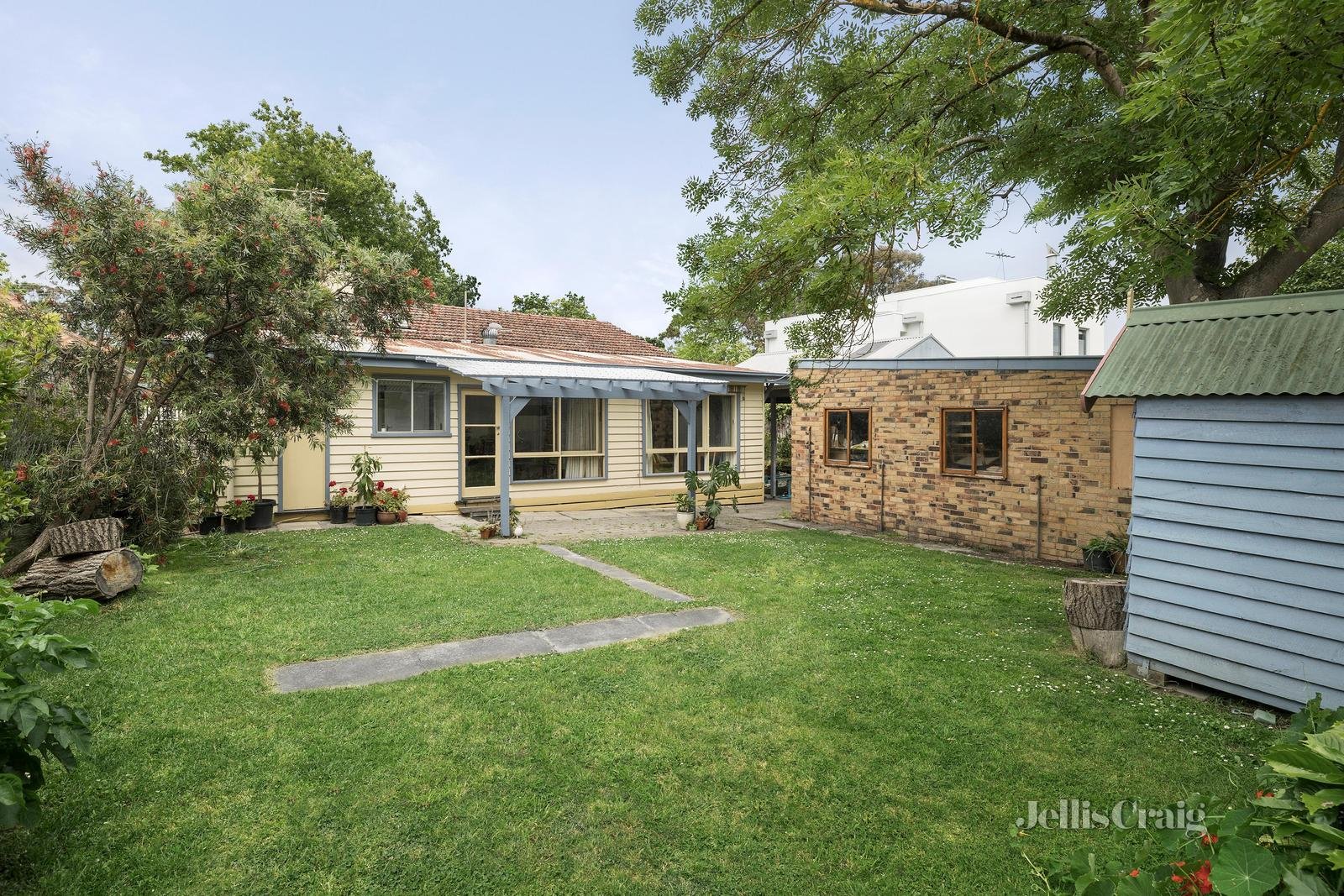 63 Sir Garnet Road, Surrey Hills image 6