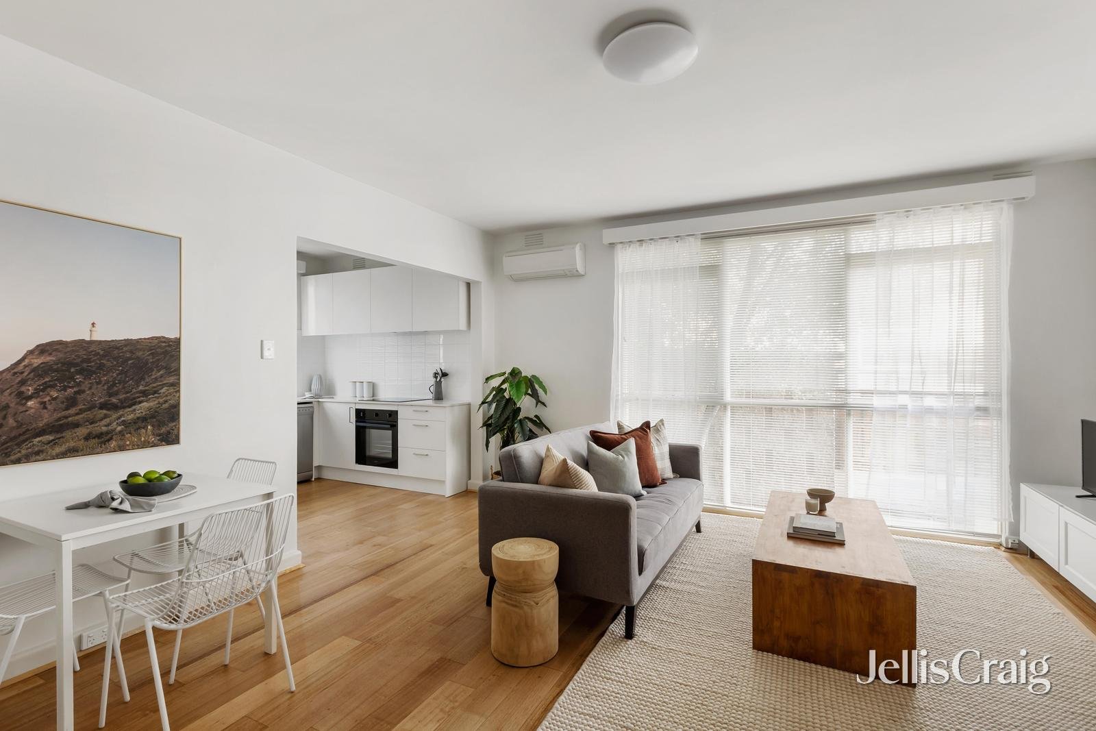 6/3 St Johns Avenue, Camberwell image 2