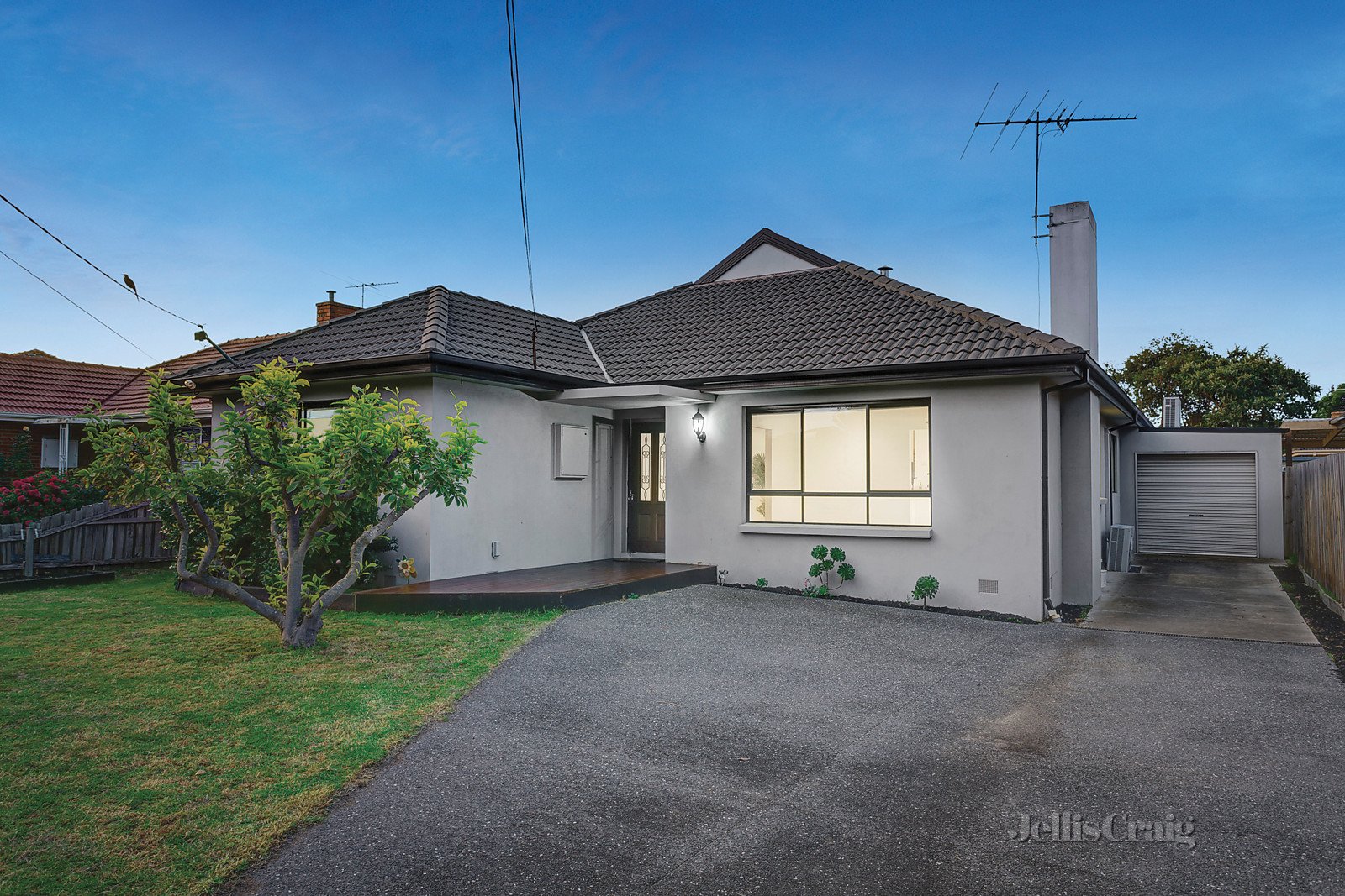 63 Stockdale Avenue, Bentleigh East image 1